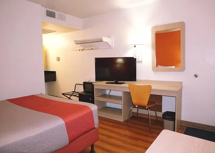 Motel 6-Flagstaff, Az - Butler